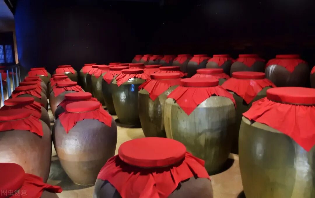 为什么酱酒必须存够三年才能出厂？揭开时间与品质的秘密(图4)