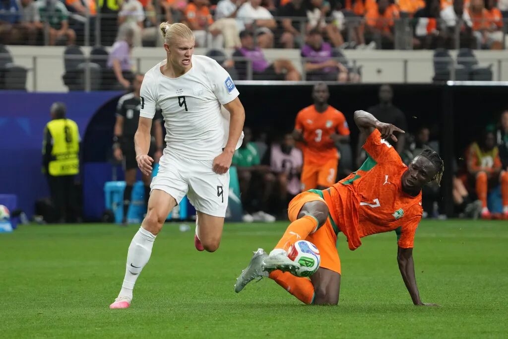 隔空PK！姆巴佩再创历史，哈兰德贡献绝杀(图3)