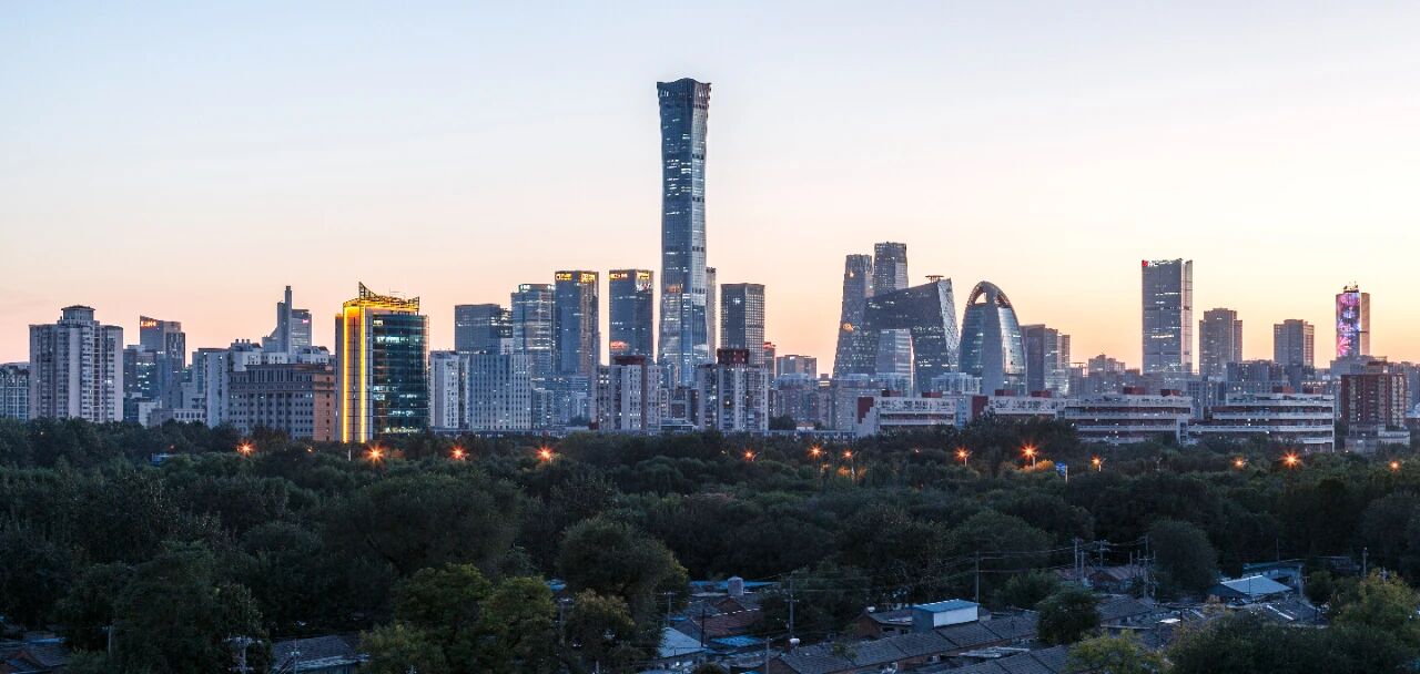 中国尊与飞机(图3)