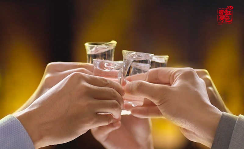 微信图片(1).jpg 不喜欢喝白酒?那是因为年龄未到!(图3)