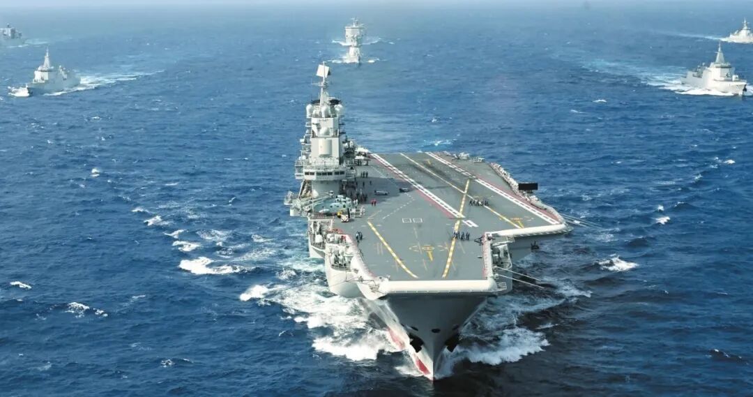 5.7万美日兵力压来，解放军黄海封海47天！辽宁舰前出石垣岛以南，东风-26连夜拉动(图7)