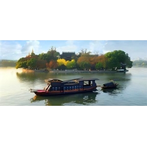 尽量不要在公共场合做诚挚的自我批评