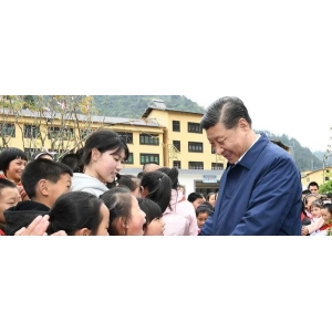习近平：“要做到全村最好的房子是学校”